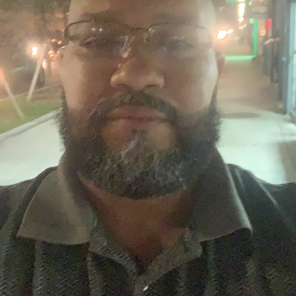 Meet your Posher, Dennis - Picture 1 of 1